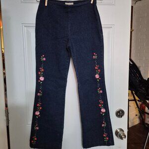 FUN jeans by PARADOX. sz 4. embroidered flowers on legs.Retro.